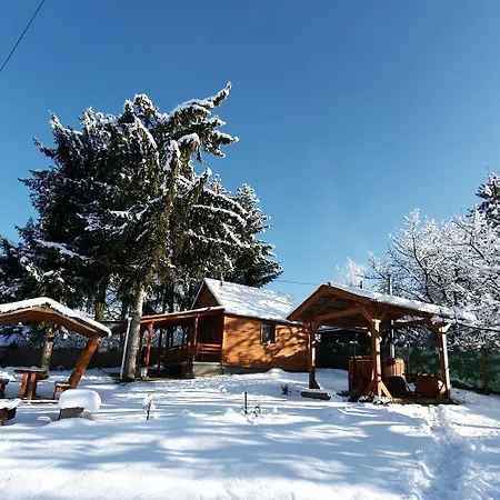 Galagonya Vendeghaz-hegyvideki Szallashely * Salgótarján