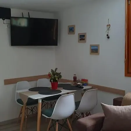 Ferienhaus Galagonya Vendeghaz-hegyvideki Szallashely